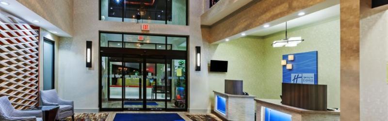 Holiday Inn Express & Suites Houston East By Ihg Exterior photo