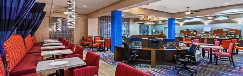 Holiday Inn Express & Suites Houston East By Ihg Exterior photo